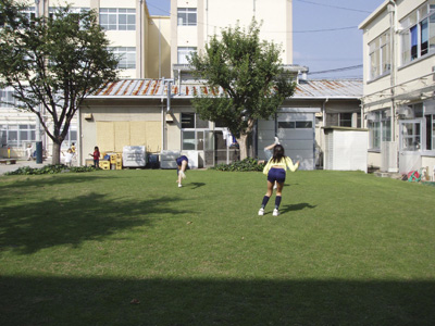 ��܂�����P������̃����`�K�[�f��