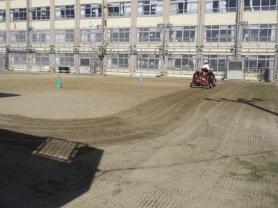 �o�[�`�J����Ɓi����j